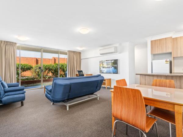 APX Parramatta : photo 4 de la chambre executive two-bedroom apartment-daily housekeeping