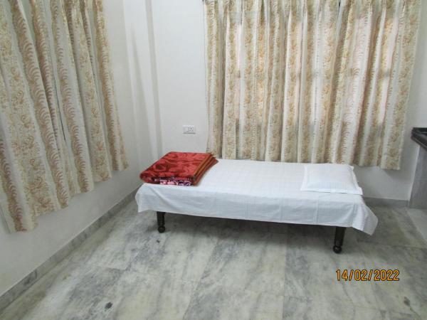 Ashish Guest House, Goverdhan Vilas : photo 4 de la chambre chambre simple deluxe