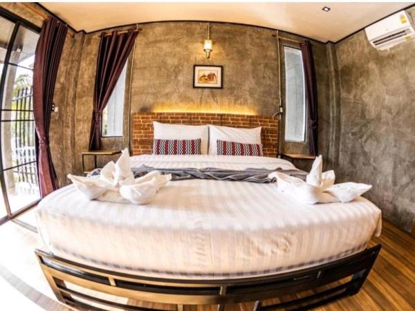 Grandfather Khaolak Resort : photo 5 de la chambre chambre lit king-size standard