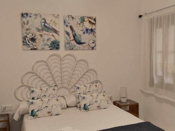 Hostel Mayflowers : photo 9 de la chambre chambre double avec salle de bains privative