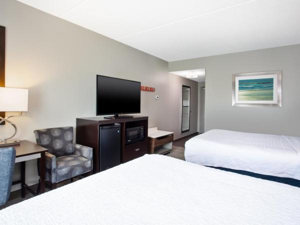 Hampton Inn & Suites Columbia/Southeast-Fort Jackson : photo 6 de la chambre chambre 2 lits queen-size - non-fumeurs