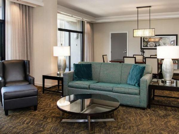 DoubleTree by Hilton Portland : photo 1 de la chambre suite governors 