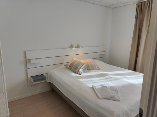 Aalborg City Rooms ApS : photo 8 de la chambre appartement avec douche