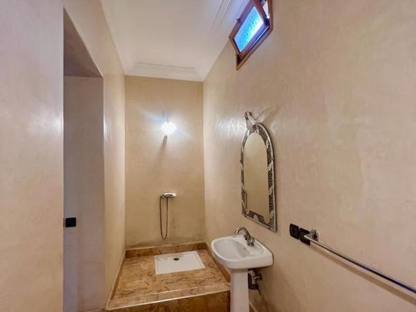 Riad sana : photo 4 de la chambre chambre double - vue sur piscine