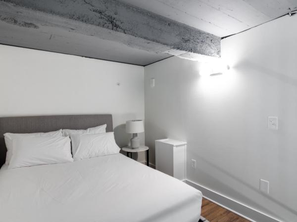 The Ledger Residences by Sosuite - Old City : photo 6 de la chambre appartement 2 chambres en mezzanine