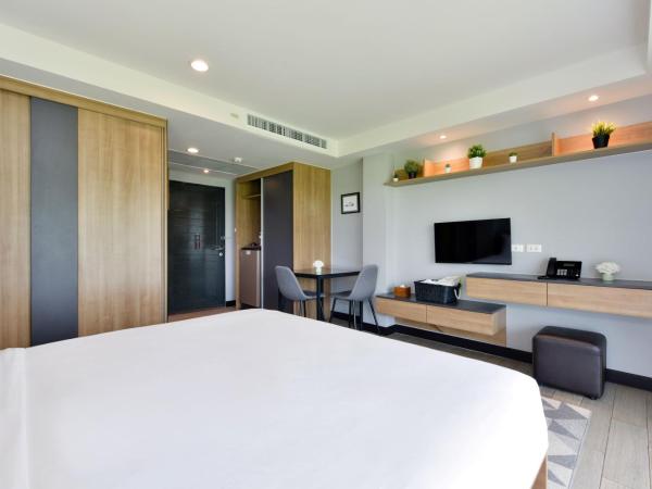 Raweewan Residence hotel : photo 3 de la chambre studio lit king-size