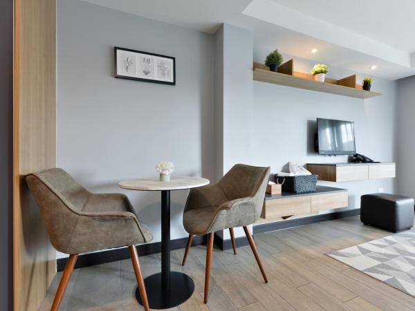 Raweewan Residence hotel : photo 6 de la chambre studio avec vue sur jardin