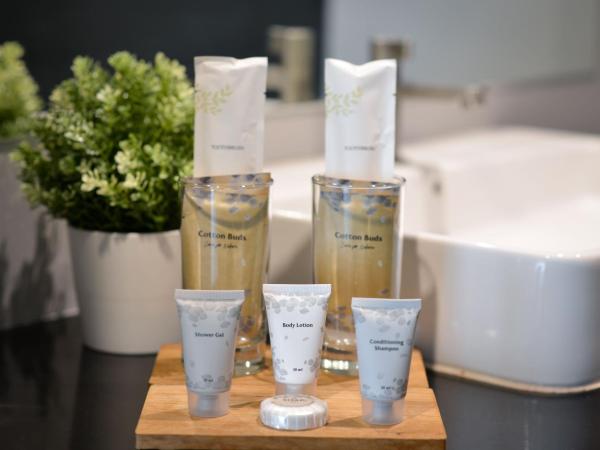 Raweewan Residence hotel : photo 4 de la chambre studio avec vue sur jardin