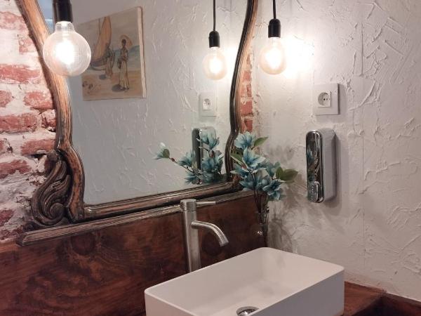 Arte i Espacio Home : photo 4 de la chambre chambre quadruple avec salle de bains privative