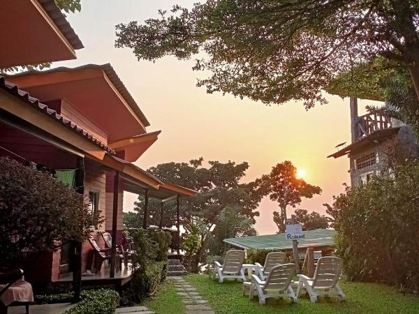 Cliff View Bungalows : photo 5 de la chambre chambre double deluxe avec balcon