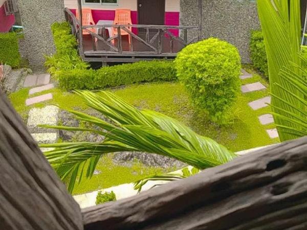 Cliff View Bungalows : photo 10 de la chambre chambre double deluxe avec balcon