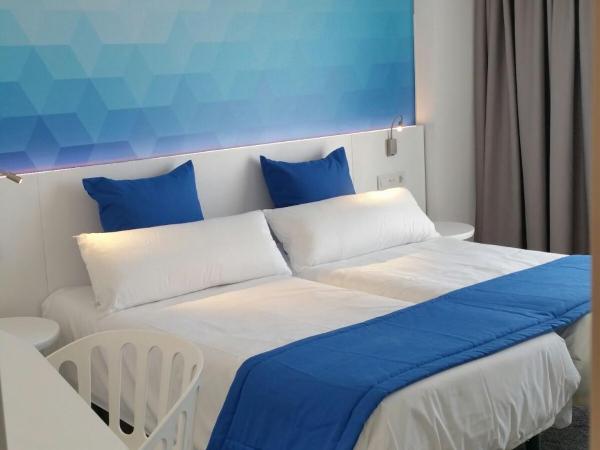 Estudiotel Alicante : photo 7 de la chambre chambre lits jumeaux supérieure