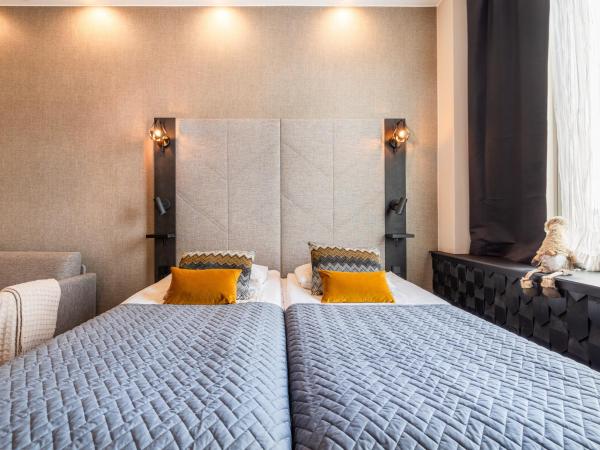 Santa's Hotel Santa Claus : photo 5 de la chambre superior twin renovated