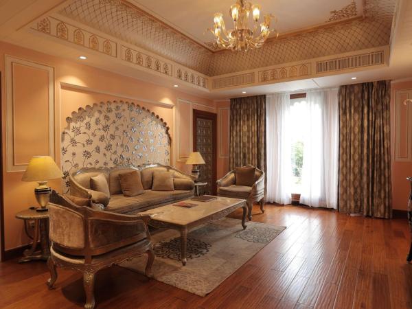 Radisson Blu Udaipur Palace Resort & Spa : photo 1 de la chambre suite premium