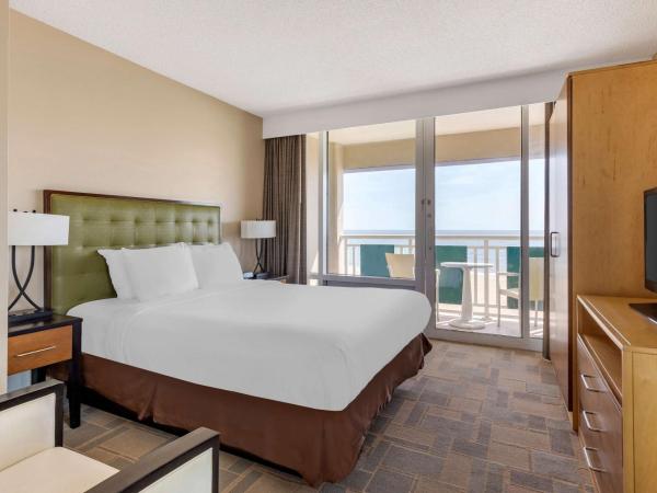 Hilton Vacation Club Ocean Beach Club Virginia Beach : photo 4 de la chambre suite 1 chambre avec lit king-size - front de mer