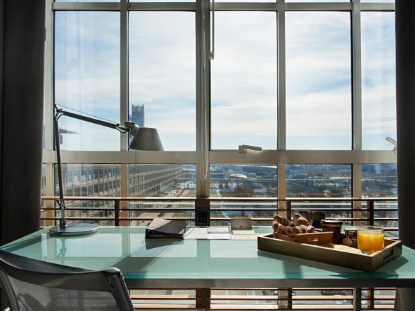 DoubleTree by Hilton Turin Lingotto : photo 5 de la chambre chambre lit king-size