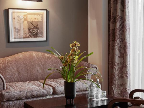 Nimb Hotel : photo 5 de la chambre suite avec baignoire spa