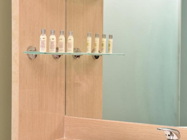 DoubleTree by Hilton Turin Lingotto : photo 1 de la chambre chambre lit king-size