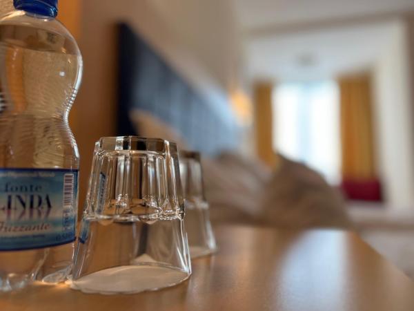 Hotel Felmis SELF CHECK-IN : photo 4 de la chambre chambre simple