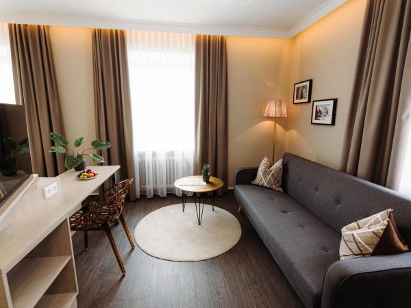 Hotel Säntis : photo 1 de la chambre chambre double affaires