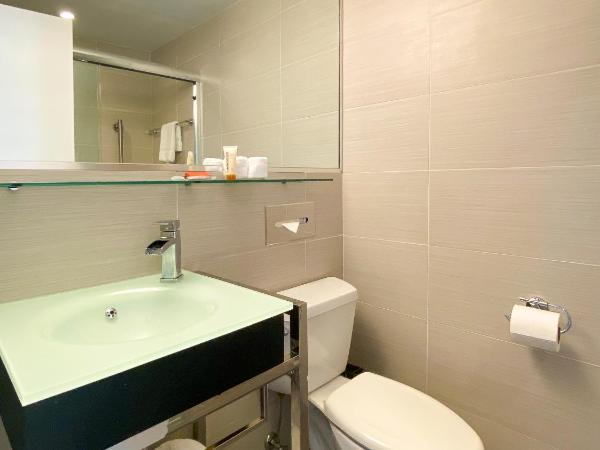 Marseilles Beachfront Hotel : photo 4 de la chambre chambre double classique