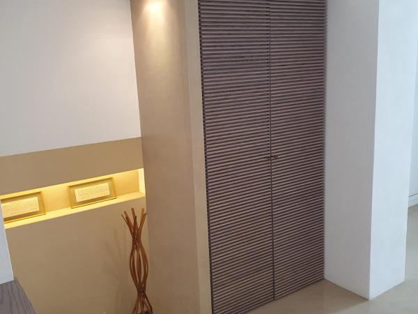 Gaia Suites : photo 4 de la chambre chambre familiale avec salle de bains privative