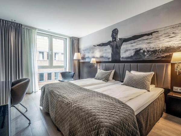 Quality Hotel Waterfront : photo 1 de la chambre chambre lits jumeaux standard