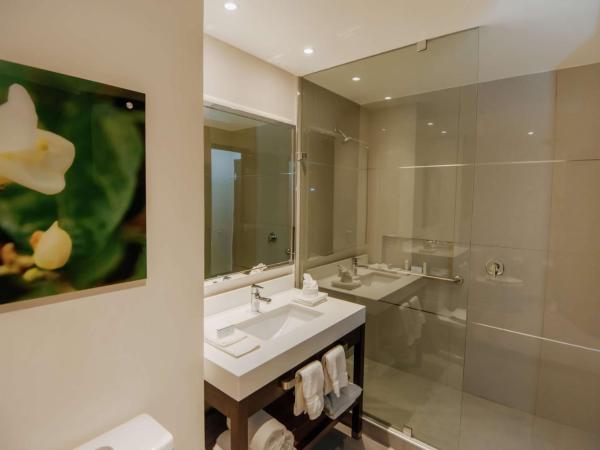 Hilton Garden Inn Puebla Angelopolis : photo 6 de la chambre chambre lit king-size