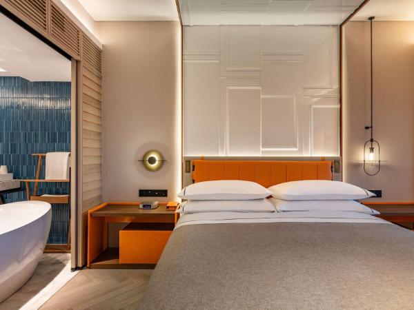 Canopy by Hilton Hangzhou West Lake : photo 3 de la chambre chambre lit king-size deluxe - vue sur lac