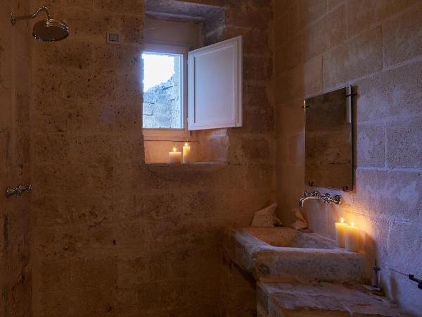 Sextantio Le Grotte Della Civita : photo 5 de la chambre chambre double - vue sur montagne