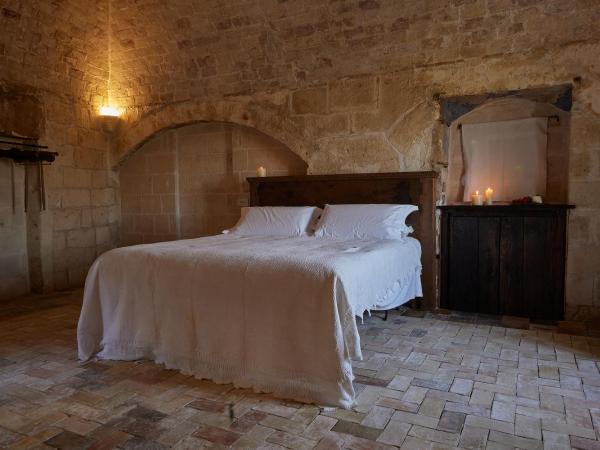 Sextantio Le Grotte Della Civita : photo 9 de la chambre chambre double - vue sur montagne