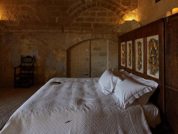 Sextantio Le Grotte Della Civita : photo 3 de la chambre suite - vue sur montagne
