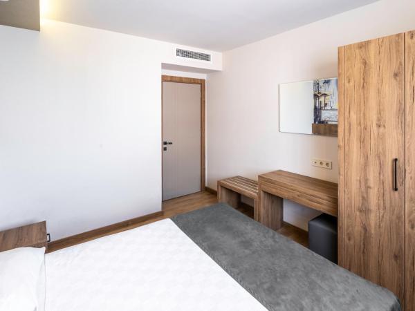 Golden World Suite Hotel : photo 3 de la chambre suite junior