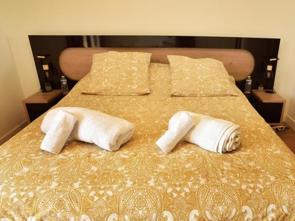 La Villa d'Emma : photo 7 de la chambre chambre double - vue sur mer