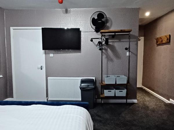 Vinnie's Family Hotel : photo 3 de la chambre suite familiale avec balcon