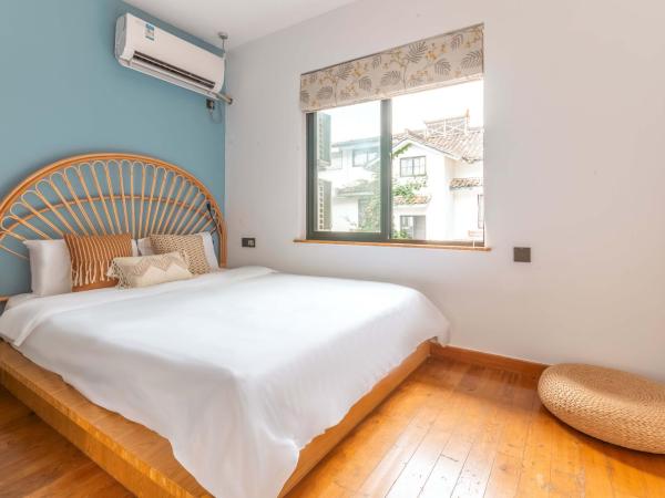 MK Inn : photo 1 de la chambre chambre double - vue sur jardin