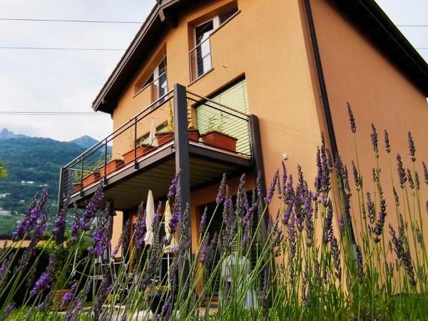 Casa Diana Locarno-Cugnasco : photo 4 de la chambre chambre double