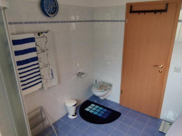 Casa Diana Locarno-Cugnasco : photo 5 de la chambre chambre double