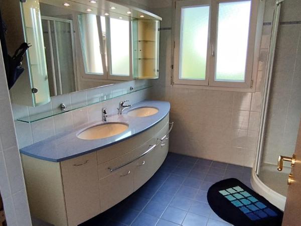 Casa Diana Locarno-Cugnasco : photo 9 de la chambre chambre simple