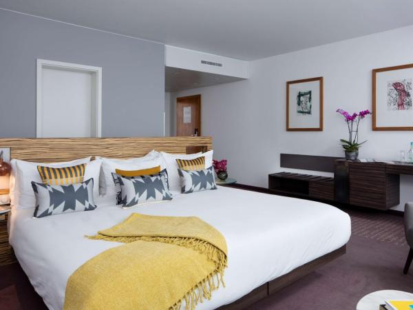 art'otel berlin mitte, Powered by Radisson Hotels : photo 1 de la chambre suite art xl