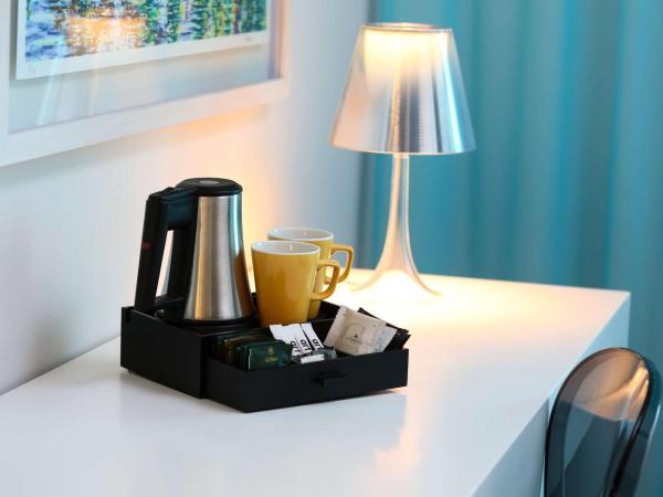 art'otel cologne, Powered by Radisson Hotels : photo 2 de la chambre chambre double art