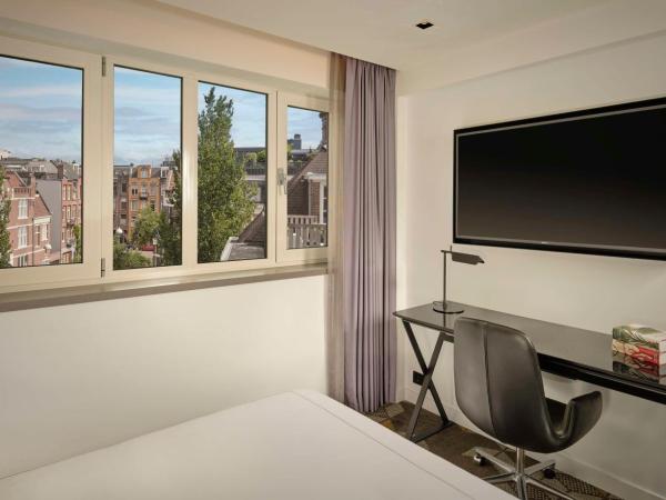 Park Plaza Vondelpark Amsterdam : photo 1 de la chambre chambre double cosy