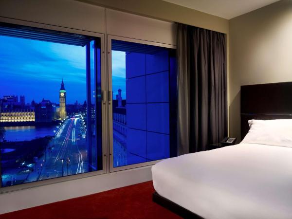 Park Plaza Westminster Bridge London : photo 1 de la chambre suite 1 chambre - vue sur big ben