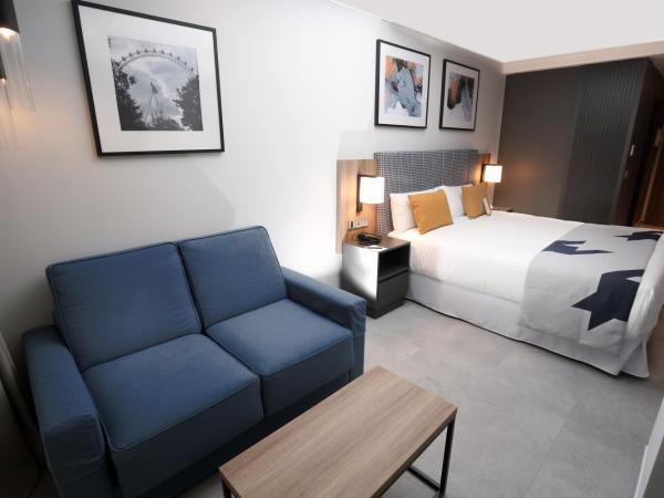 Riu Plaza London Victoria : photo 4 de la chambre hébergement familial deluxe - sans fenêtre