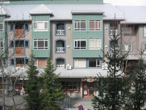 Town Plaza Suites by Golden Dreams : photo 1 de la chambre appartement standard