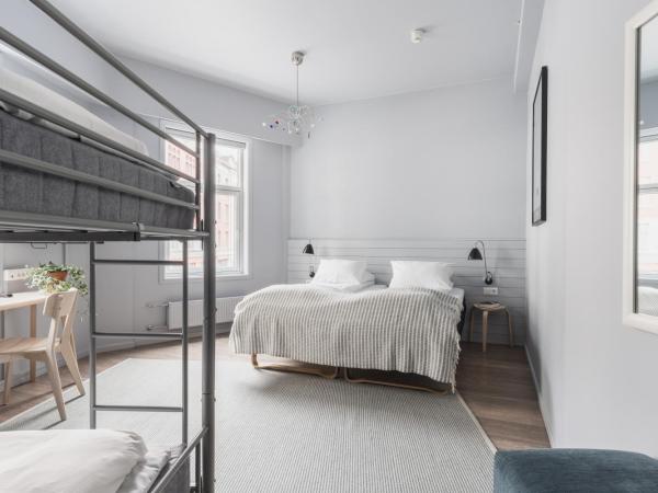 Heimen Hotel : photo 6 de la chambre chambre lits jumeaux familiale