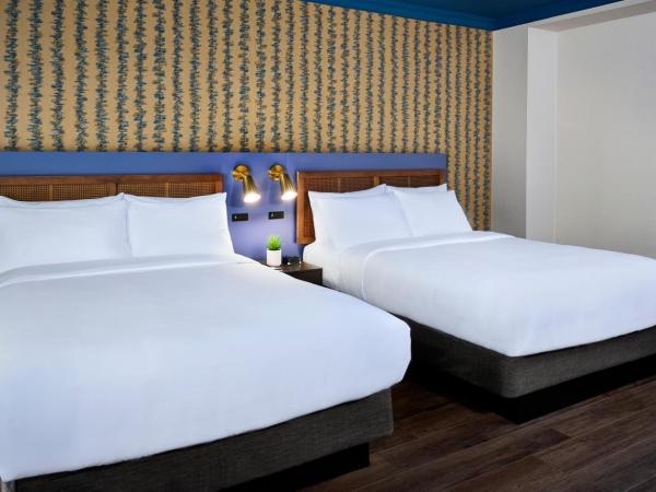 Hotel Victoria : photo 4 de la chambre chambre deluxe avec 2 lits queen-size