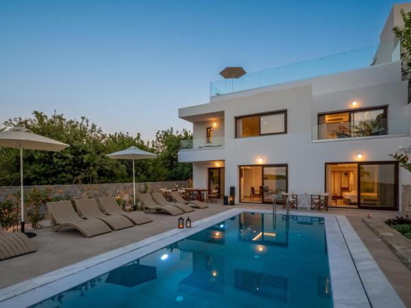 Mika Villas & Suites : photo 4 de la chambre villa avec piscine privée