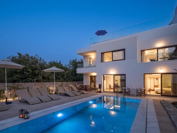 Mika Villas & Suites : photo 3 de la chambre villa avec piscine privée