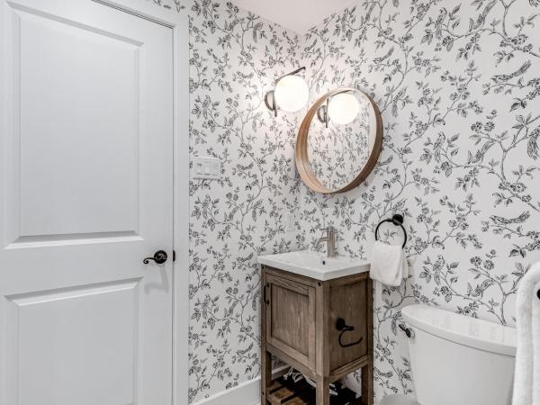 Beautiful Vieux 2 Bedroom Apt : photo 4 de la chambre appartement